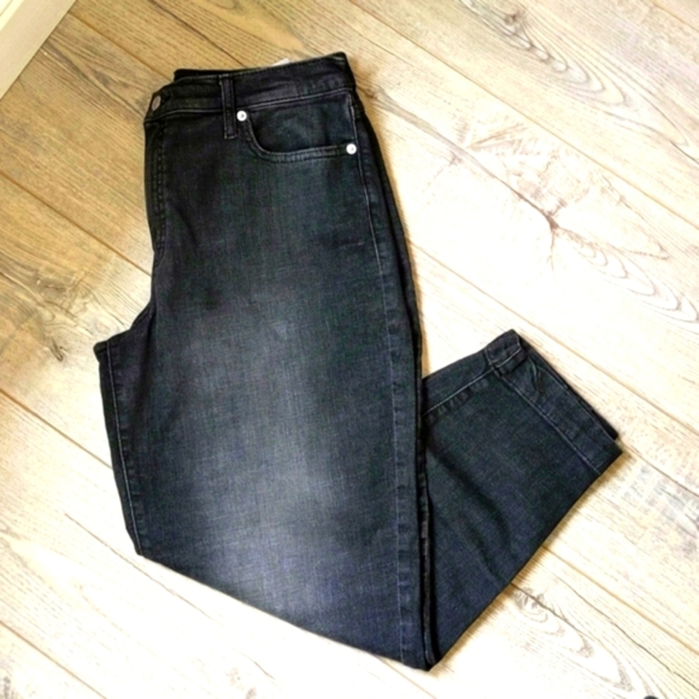 Banana Republic Barrel Jean Size 30/10 - High Waisted